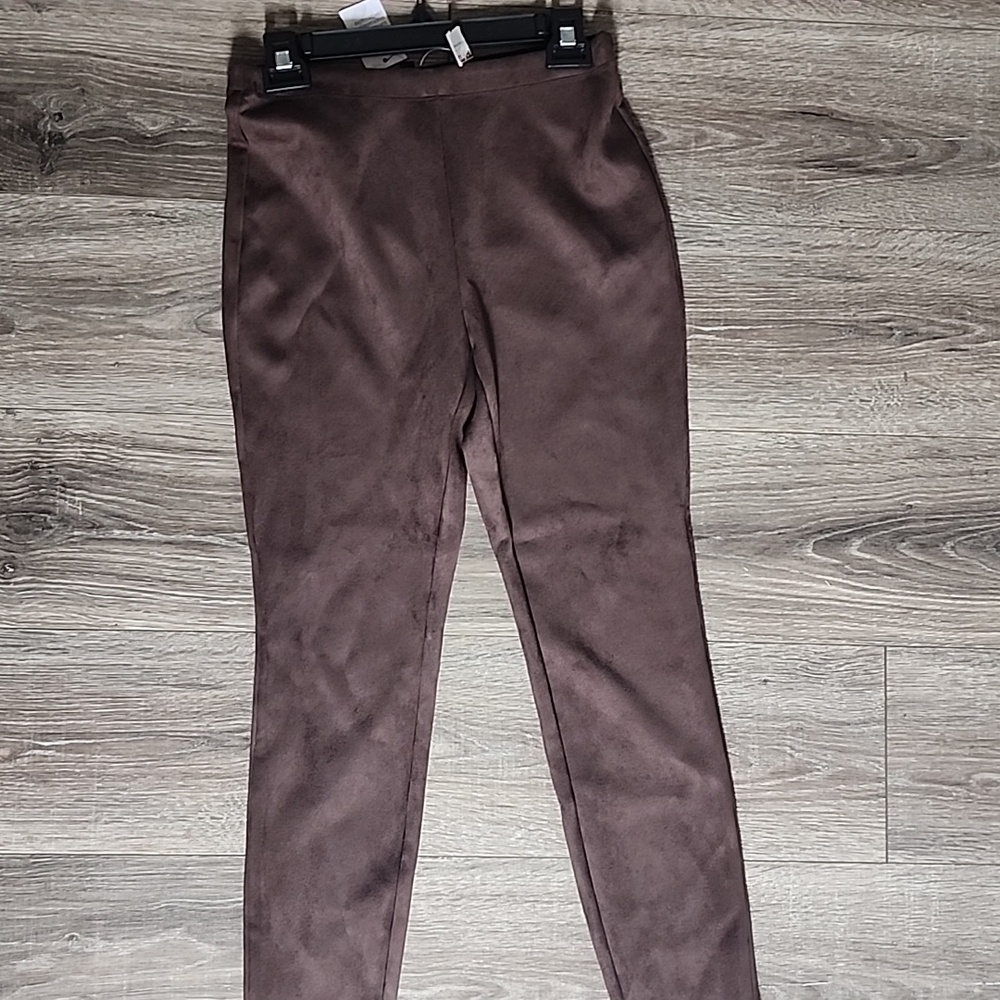 I'm selling a Lady's faux suede brown leggings in small/ Catherine Malandrino